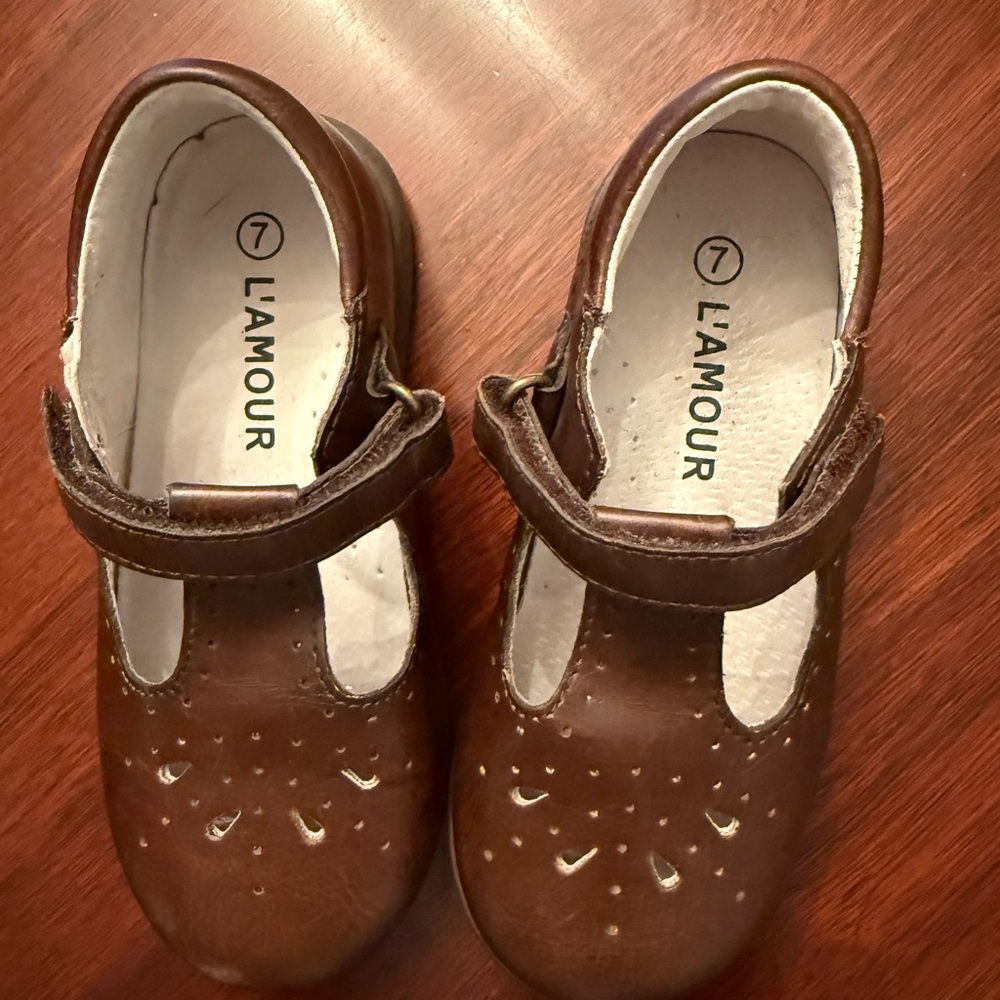 L'Amour Classic Brown Kids Dress Shoes